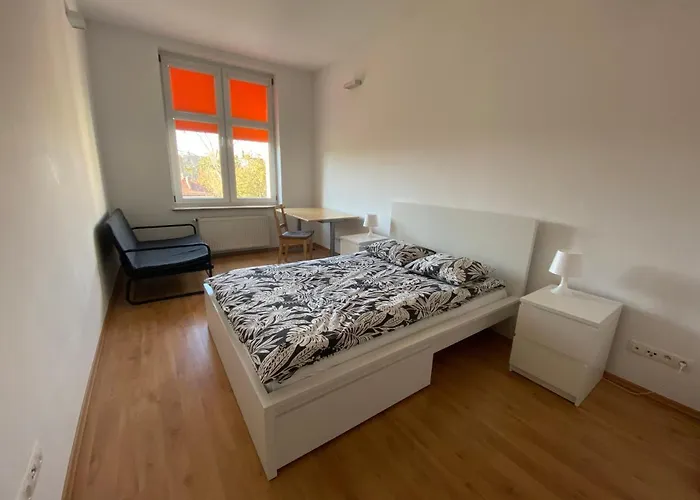 Przyjazne Mieszkanie W Kamienicy Blisko Centrum