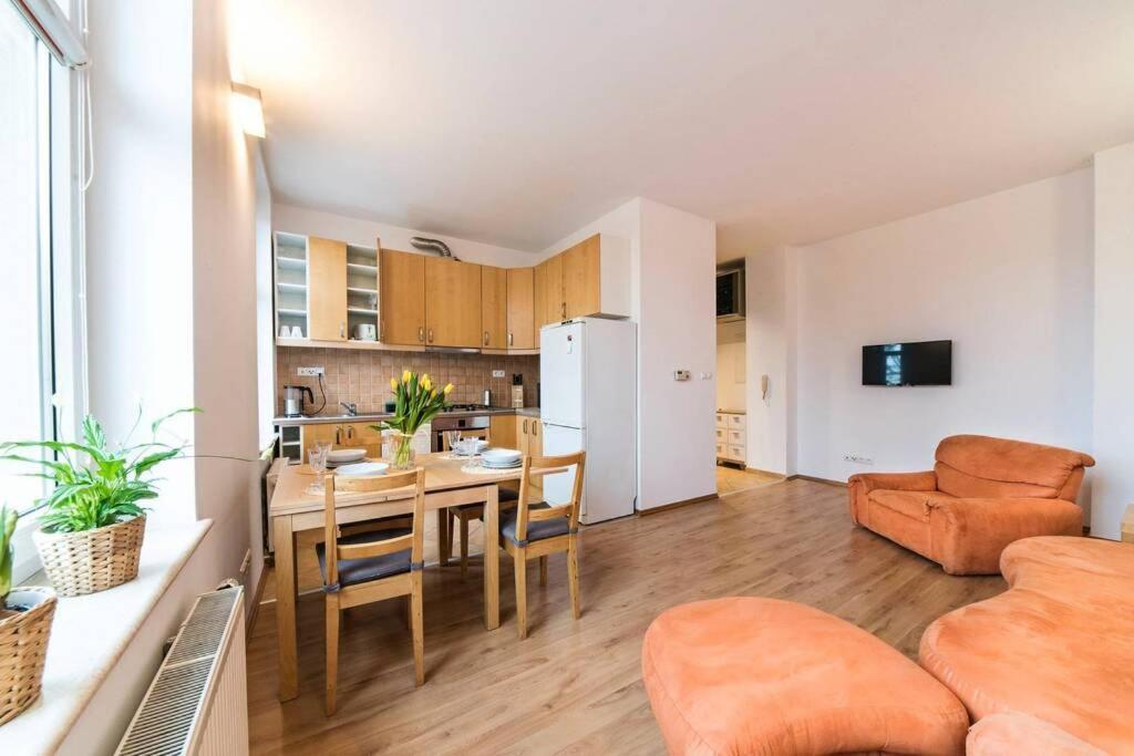 Przyjazne Mieszkanie W Kamienicy Blisko Centrum Apartment Wroclaw