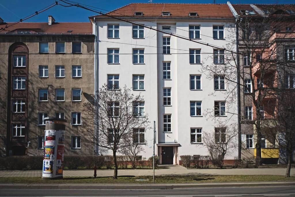 Przyjazne Mieszkanie W Kamienicy Blisko Centrum Apartment